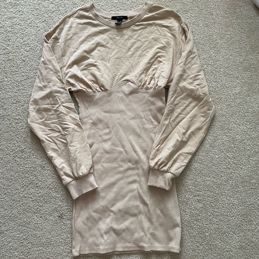 Sweatshirt/Body-con dress